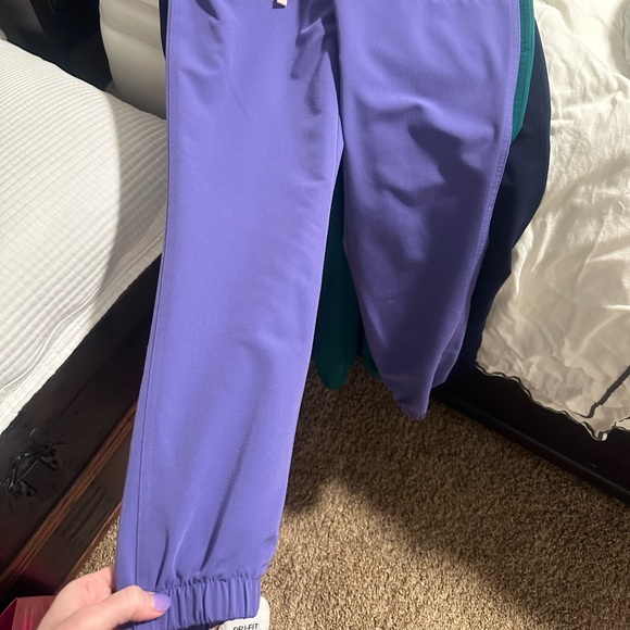 FIGS Rafaela Cargo ScrubJumpsuit X 3 - Picture 3 of 10